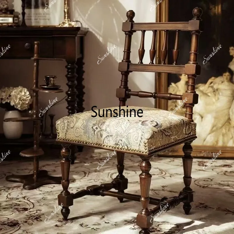 French retro solid wood single leisure chair printing fabric is old