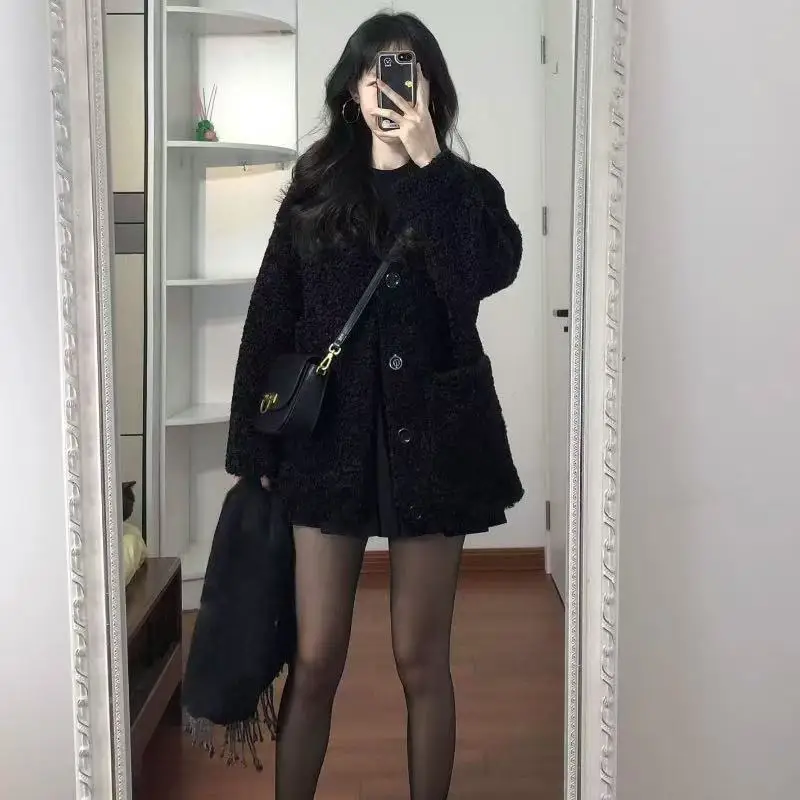 

Bla Faux Fur Jaet Women's Winter Thiened Loose Casual Sle Polyester Fiber Coat Regular Length Button Closure