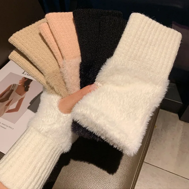 Warm Autumn Winter Cold-proof Gloves Women Fashion Fleece Imitation Mink Fur Versatile Half-finger Gloves