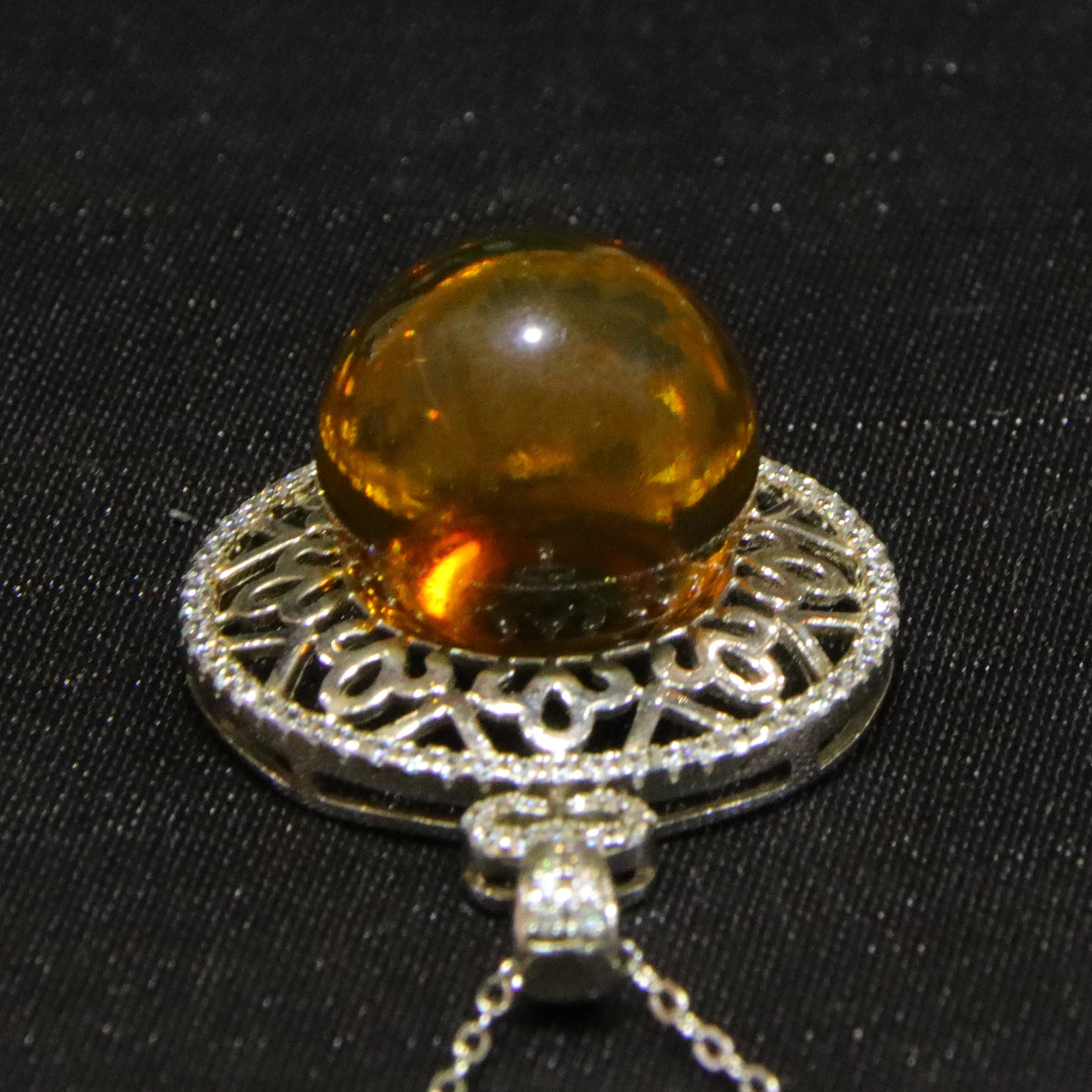 Pure Silver Pendant with Natural Mexican Blue Amber 14mm Round Filigree Hollow Carving Craft Includes Sterling Silver Necklace