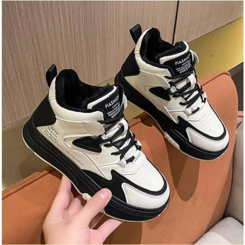 Autumn and Winter New Cashmere Warm High Top Shoes Female Thick Soles Sports Leisure Board Shoes All Match Shoes