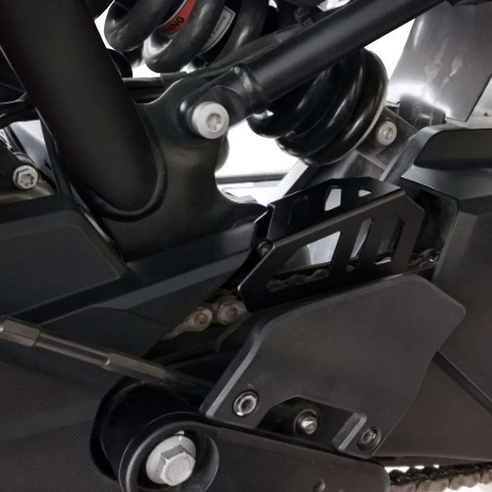 Motorcycle Rear Chain Guard Cover Protection Front Sprocket Guard For CFMOTO 800 MT 800MT MT800 N39° 800NK 2021 2022 2023 2024