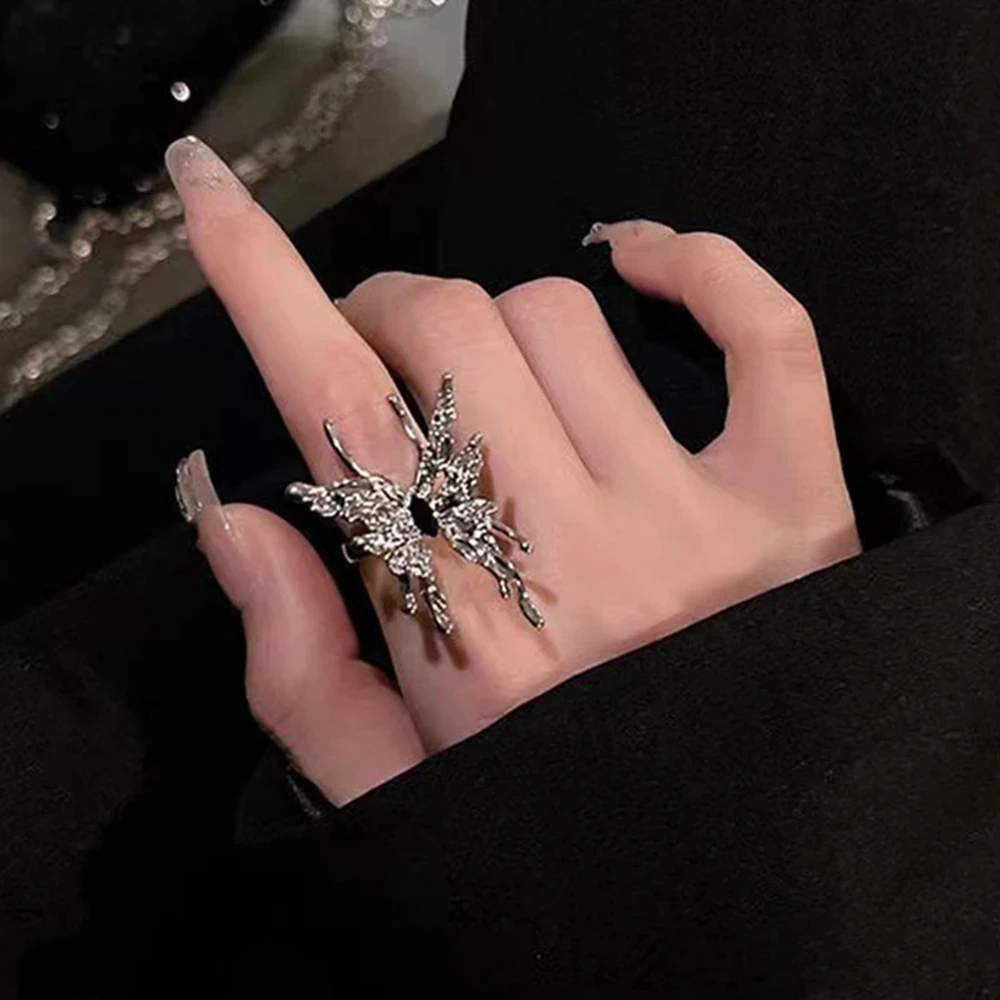 Trendy Punk Irregular Butterfly Rings For Women Metal Liquid Dissolved Aesthetic Egirl Gothic Insect Open Rings Jewelry