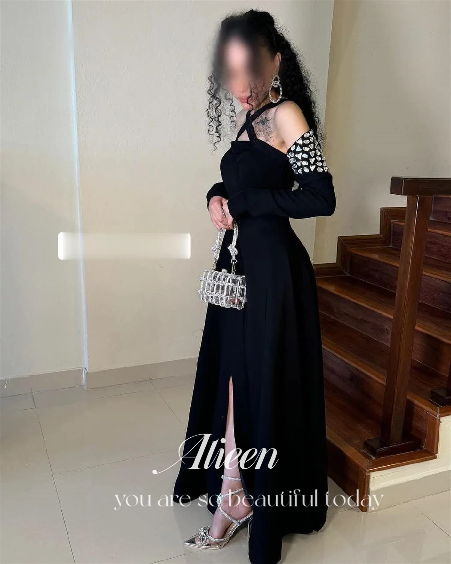 Aileen personalizado pedra preta decote cruzado elegante vestidos de festa mulher longo vestido de noite baile de formatura de casamento