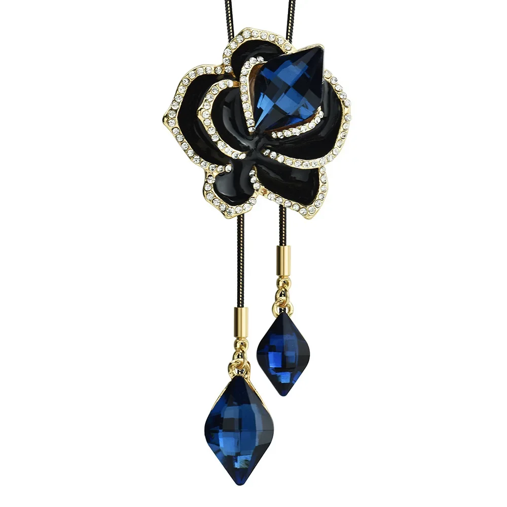 

A high-end two-piece crystal tassel rose sweater chain and a fashionable long necklace