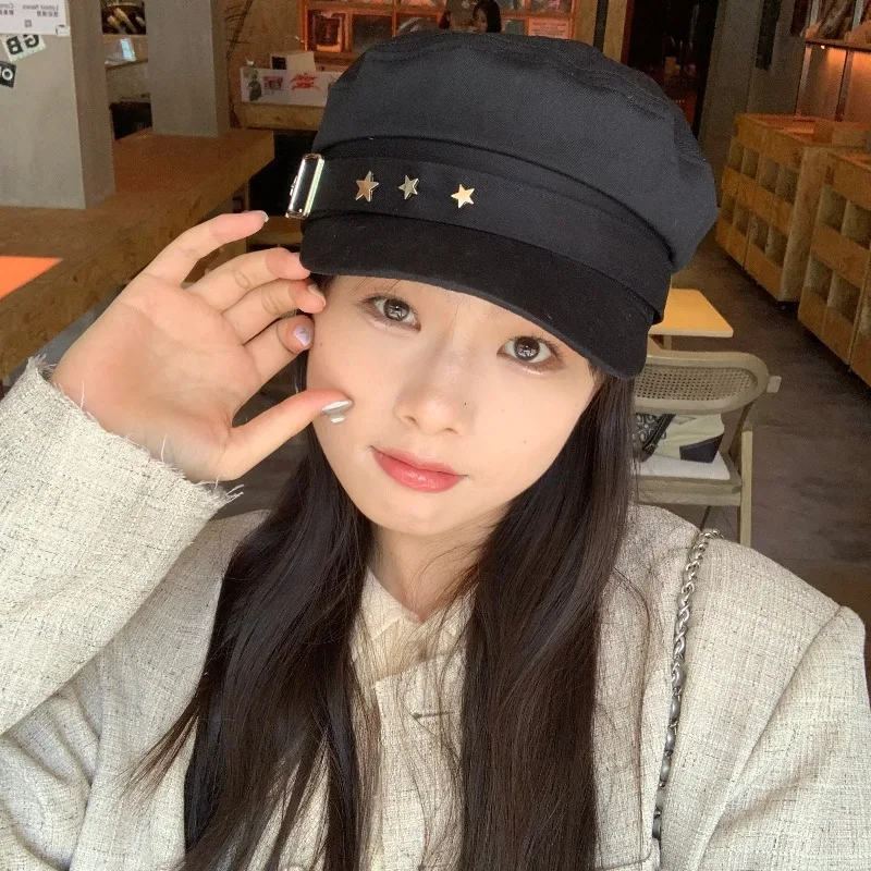 Black Star Duck Tongue Hat British Retro Baseball Hat Korean Edition Newspaper Boy Painter Hat Male Female Adjustable