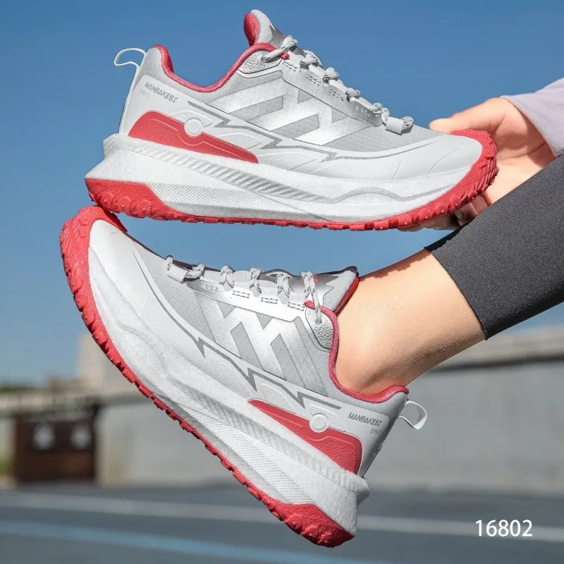 

Summer Soft Soled Couple Sports Shoes Anti Slip Lightweight Adult Running Shoe Breathable Thick Soled Couple Walking Shoes