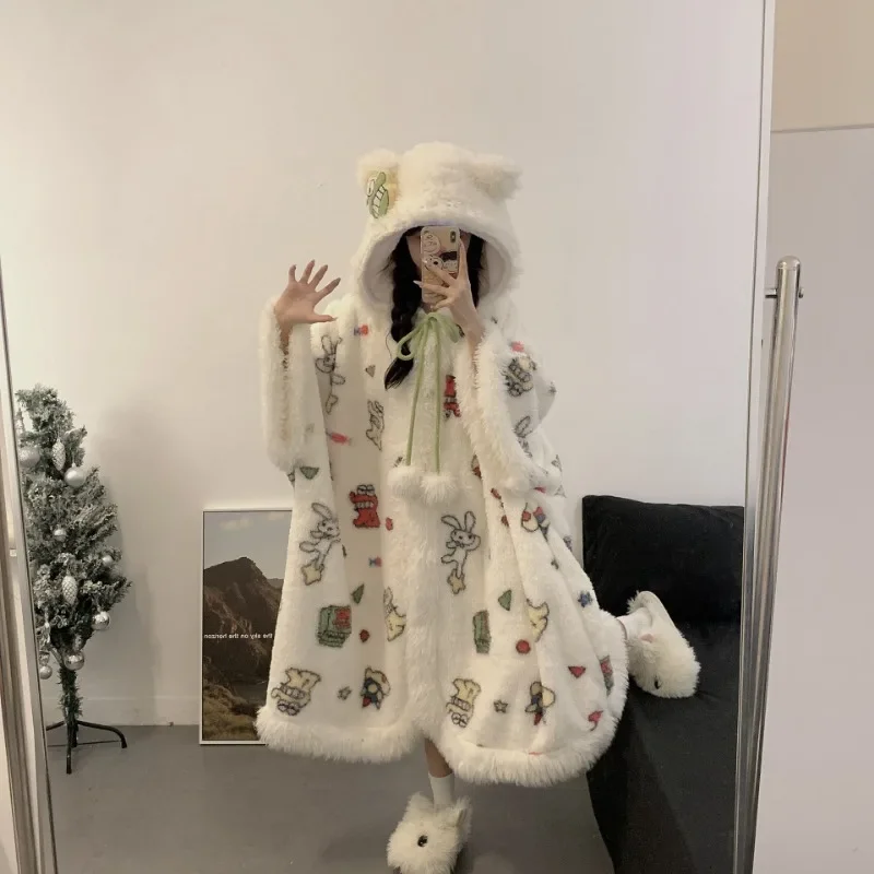 Crayon Shin-chan Cape Cloak Pajamas Women Winter Models Anime Kawaii Waniyama San Coral Velvet Thickened Home Clothes Pajamas