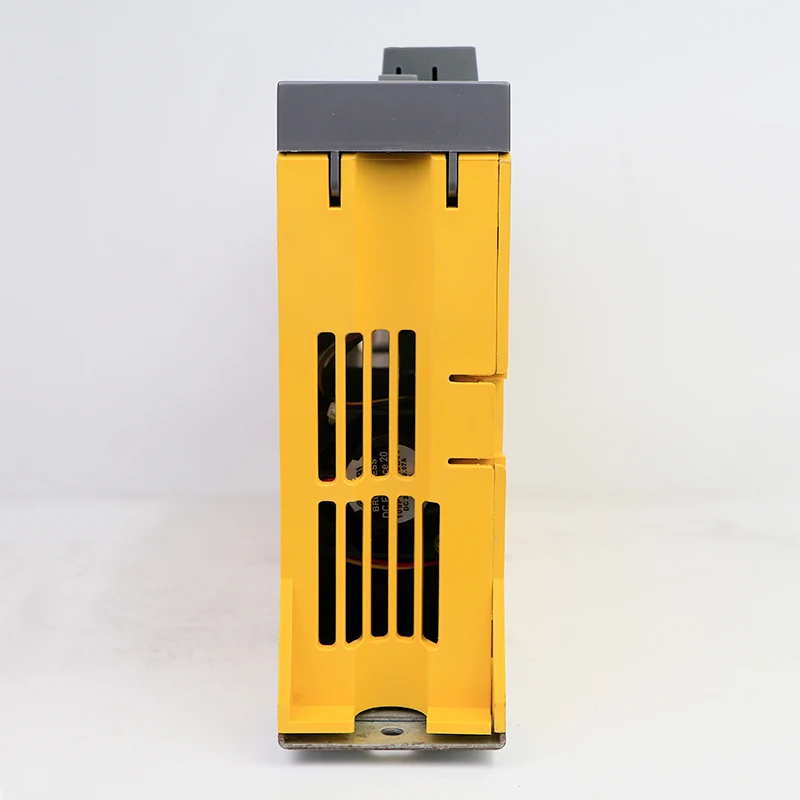 A06B-6096-H101 Napęd jednoosiowy Fanuc A06B6096H101 Serwonapęd A06B 6096 H101