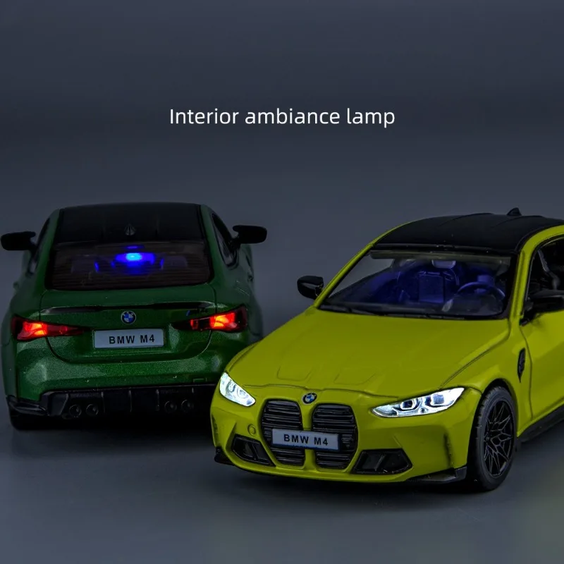 CCA Modello in lega pressofusa in scala 1/32 BMW M4 G82 Veicolo giocattolo Bambini Ragazzo Collezione regalo di compleanno Voiture in miniatura Decorazioni per la casa