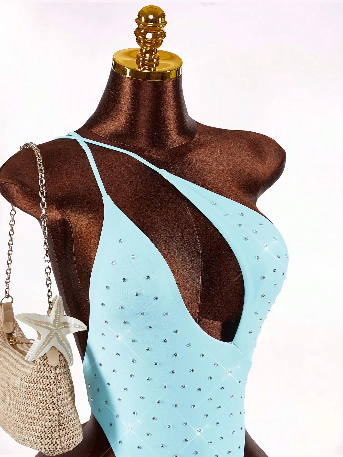 

Сексуальный асимметричный купальник с вырезами и открытой спиной для пляжного отдыха