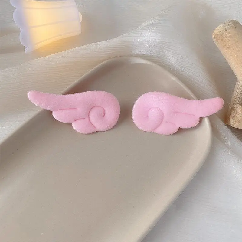 2pcs Angel\'s wings paired with a sweet girl\'s heartbreak hairpin, cute outer bangs clip
