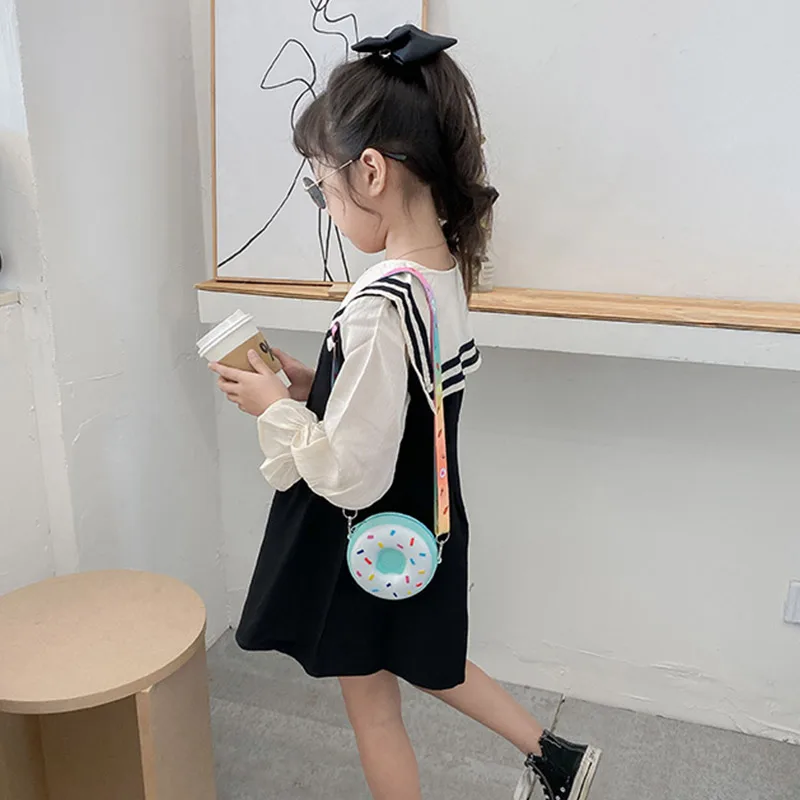 Niedliche Donut-Mädchen-Umhängetaschen, Silikon, Mini-Snack, Kinder, Reisen, Messenger-Taschen, Reißverschluss, einzelne Umhängetaschen für Kinder