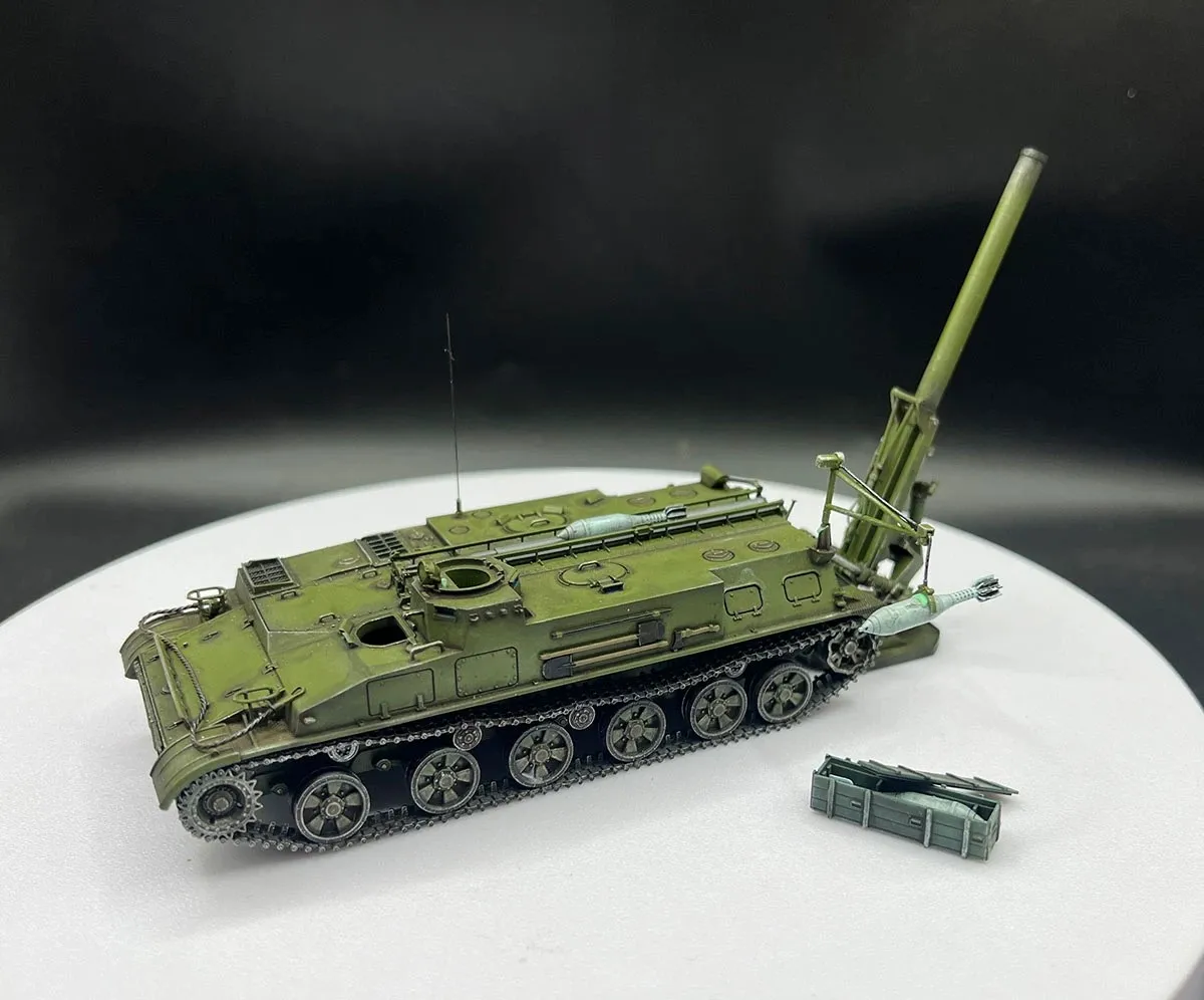AM 1/72 Russian 2S4 