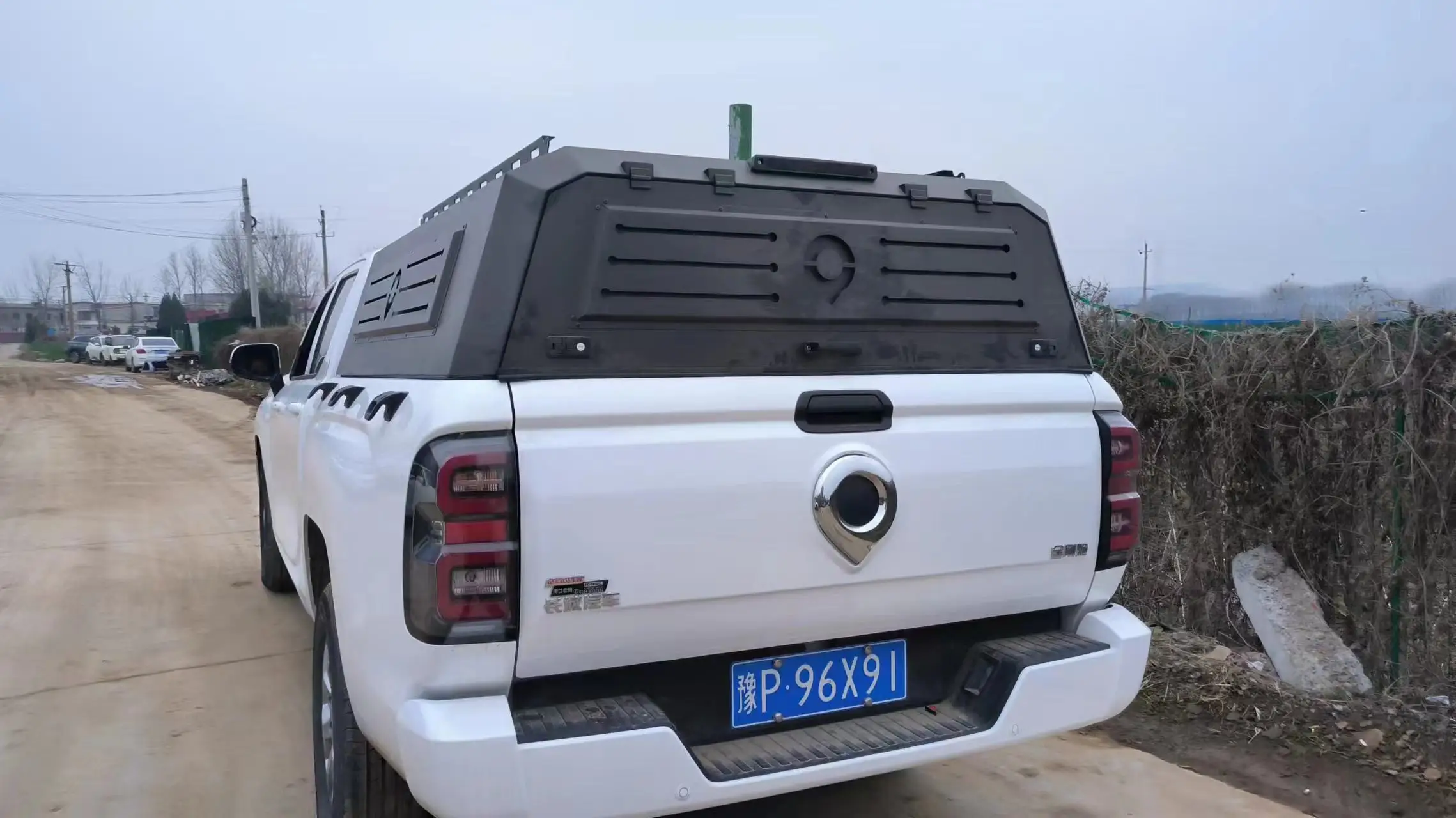 

Чехол на кровать для пикапа, односкладной жесткий Tonneau, закатанный чехол на заднюю дверь, чехол на заднюю дверь грузовика