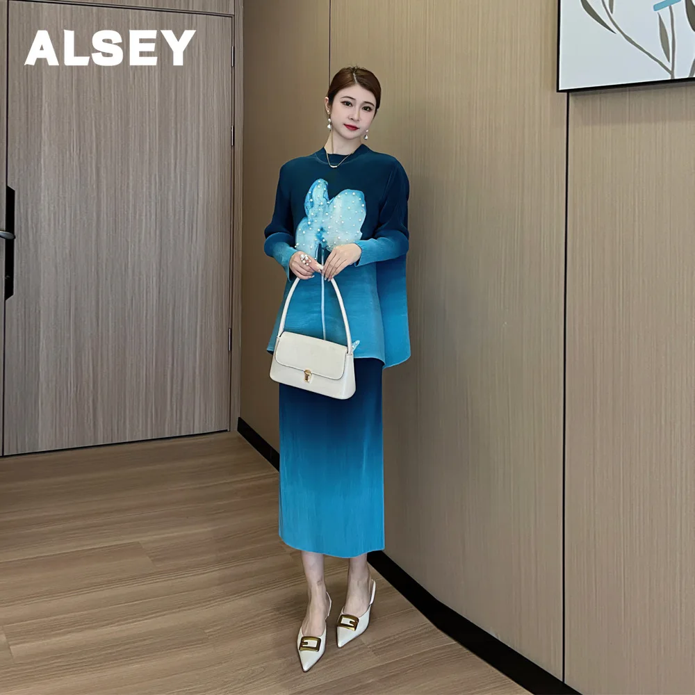 

ALSEY Miyake Pleated Plus Size Gradient Color Set Autumn Winter New Loose Beaded Design Two Piece Set Women Casual Fashion