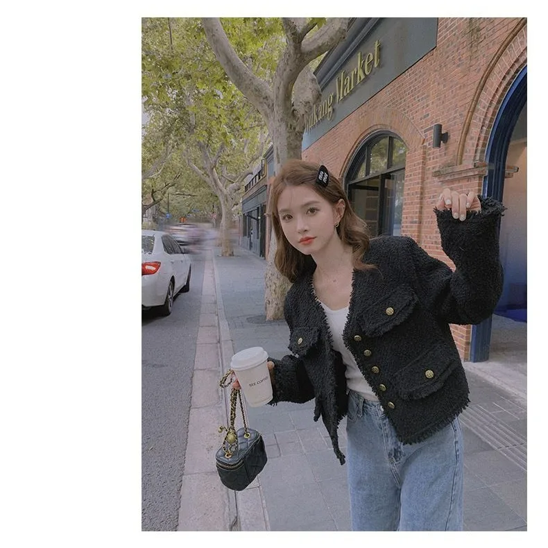 Fashionable Short Quilted Outerwear Women's Black Design Sensation Top Ladylike Style Polyester Fiber 2026 New Arrival