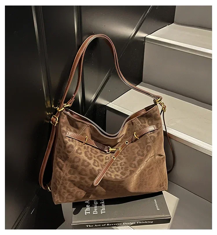 

Модная сумка-рюкзак в стиле ретро 2025 года — женская высококачественная сумка из искусственной кожи, большая вместимость для поездок на работу, трансформируемая сумка через плечо/подмышки