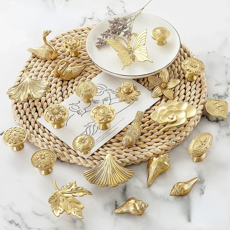 Brass Furniture Handles Nordic Creativity Knobs and Handles for Drawers Golden Knobs and Decorative Handles Home Accessories