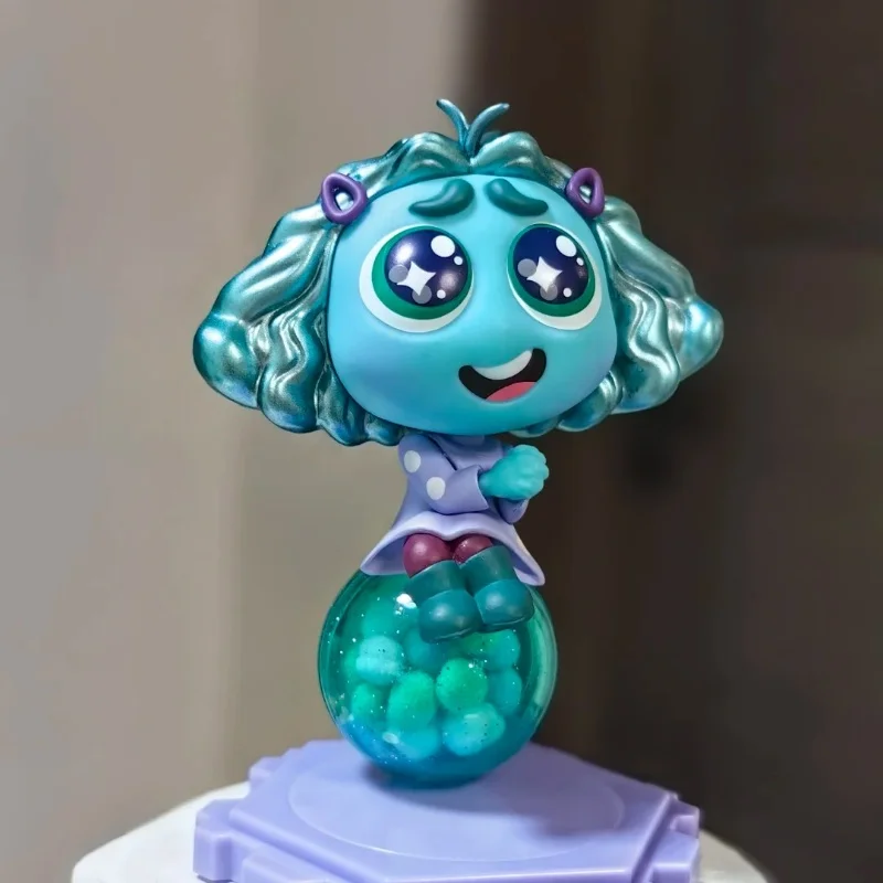 Nuovi giocattoli caldi Disney Pixar Inside Out 2 Joy Sadness Anger Disgust Cosbi Figurine da collezione Mini bambola Compleanno Regali di Natale