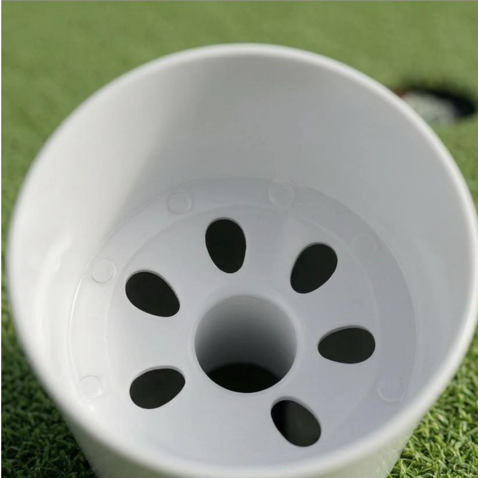 Golf Hole Insert Plastic Golf Green Insert Putting Putting Cup Cover Easy to Clean Practice Aid Water Resistant