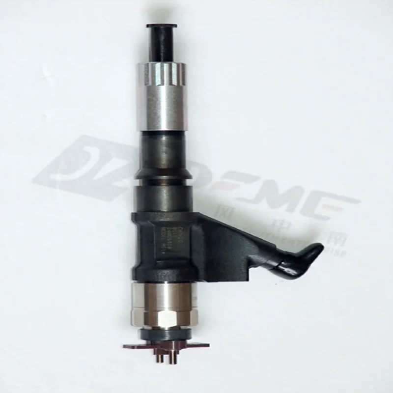 Automotive Parts VG1246080051Howo Truck Parts Fuel Injector Automotive Original Parts Supplier