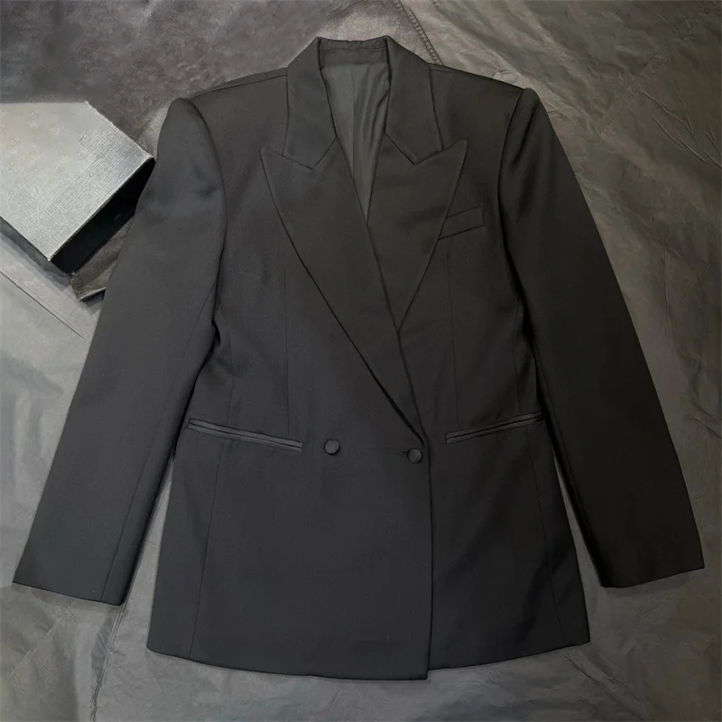 

Женский пиджак: Новинка весны 2026, двубортный, приталенный, с лацканами, с длинными рукавами, из шерстяной смеси. Повседневная верхняя одежда.