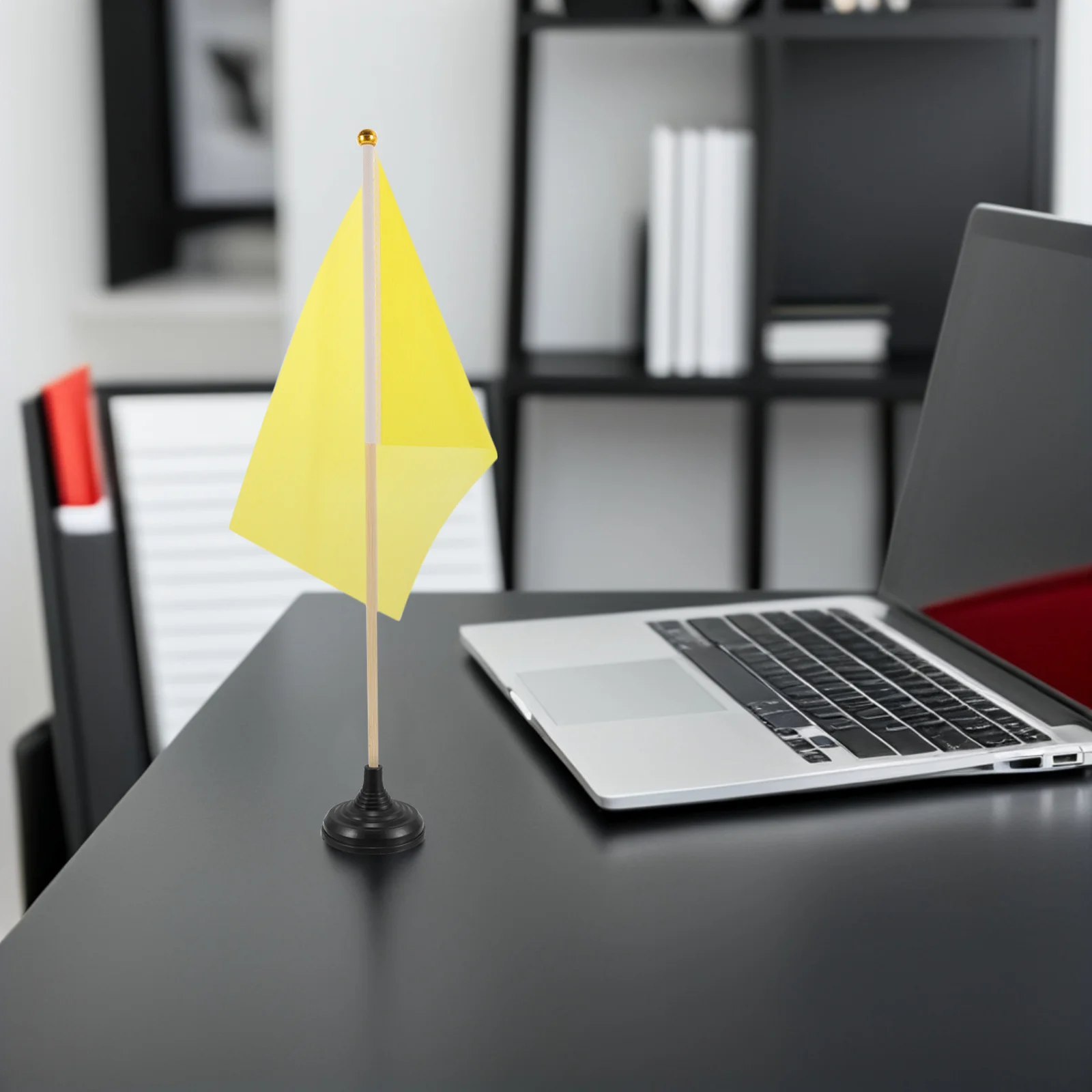 

10pcs Round Black Base Mini Flag Holder For Desk Office Table Top Display Stand Plastic Flagpole Mount Stable Support Desktop