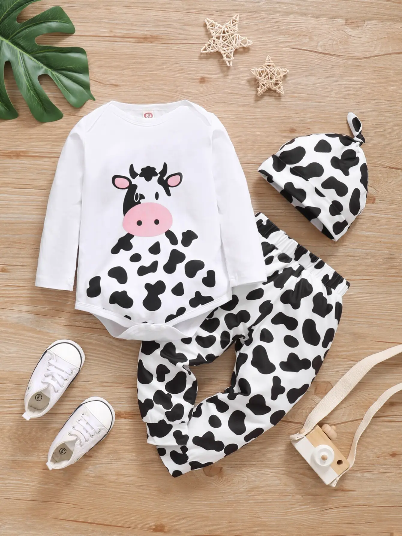 Spring/Autumn Outfitting For Baby Girls Cartoon Cow Print Round Neck Long Sleeve Triangle Onesie Spotted Print Trousers + Hat