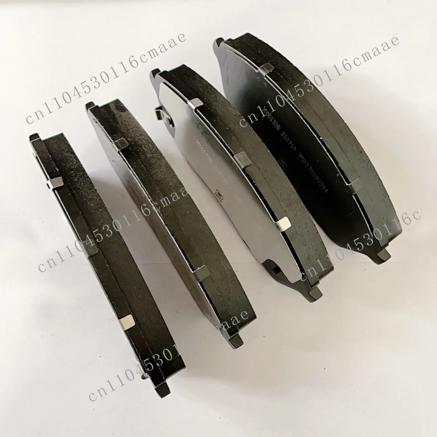 Suitable for front brake pads Advanced automotive parts Operating experience number 3501010R0284