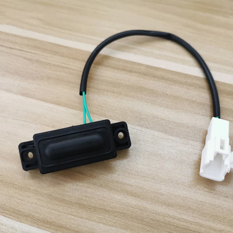 1 stücke Hinten Boot Release Schalter Heckklappe Stamm Öffnung Schalter Taste Für Swift/SX4 37178-62J00