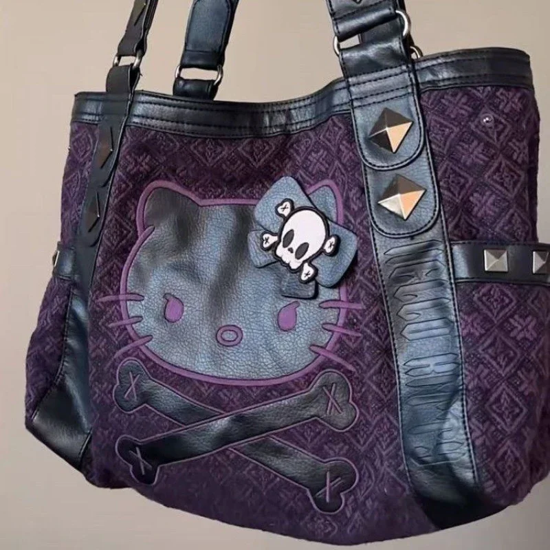 Kawaii Hello Kitty ยุคกลาง Splicing สีม่วง Underarm กระเป๋า Tote Y2K เครื่องเทศหวานสไตล์ฤดูใบไม้ร่วงฤดูหนาวกระเป๋าผู้หญิง Girsl Sanrio