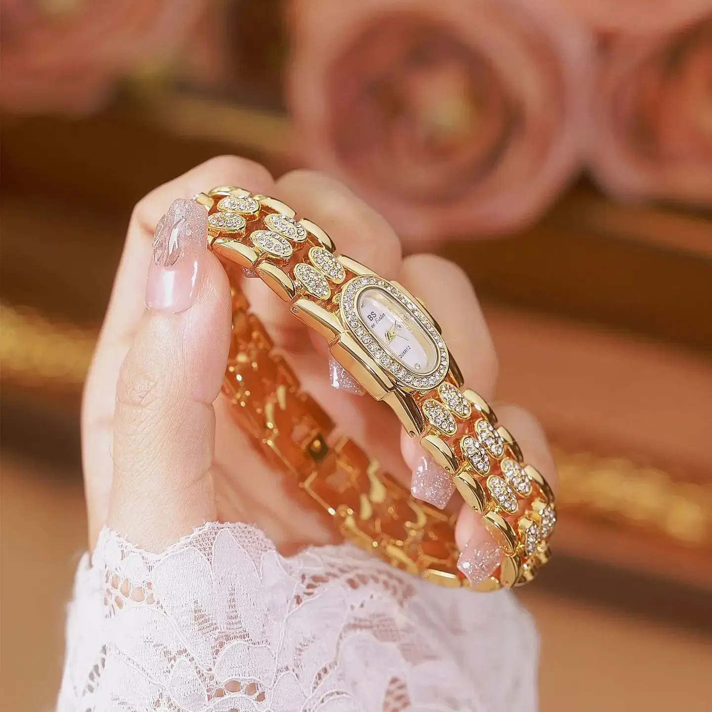 Элегантные женские золотые часы, роскошный браслет с бриллиантовым ремешком, циферблат в виде ракушки, ретро кварцевые женские наручные часы