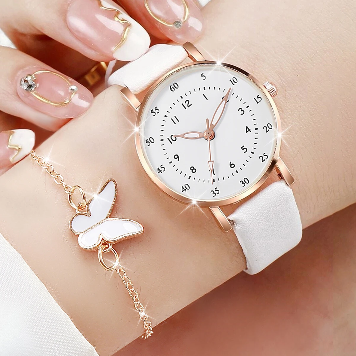 6PCS/Set Women\'s Quartz Watch Fashion Arabic Dial Leather Band Quartz Watch Jewelry Set（Without Box）