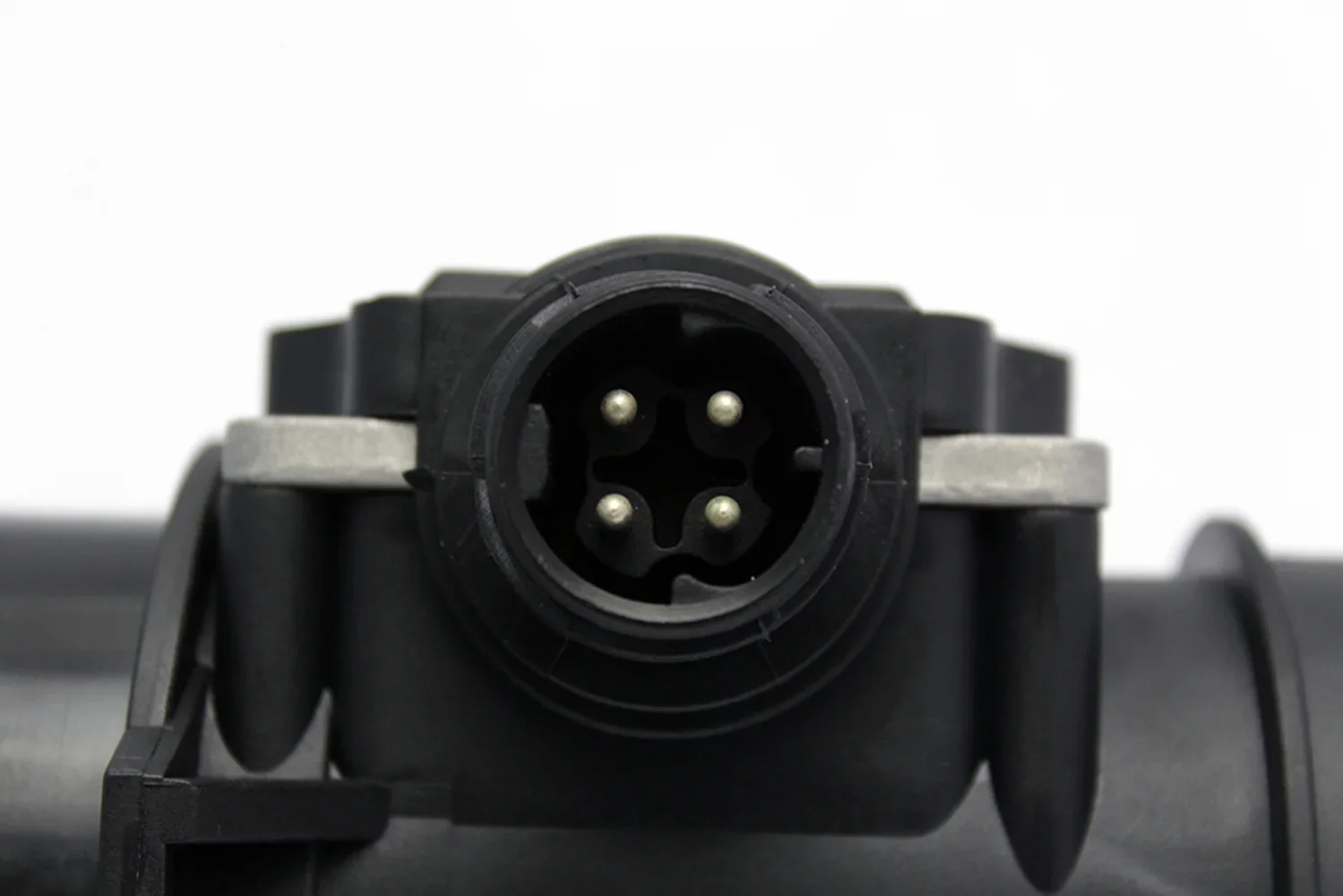 MASS AIR FLOW SENSOR FOR BMW E34 E36 E39 320i 520i 5WK9007 5WK9007Z 13621730033 1730033 6106083SX 20936756 9011201 8ET009142091