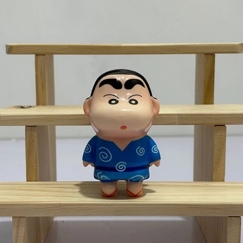 Kawaii mainan dekompresi Crayon chan-chan Model kartun dekompresi lembut lambat Rebound boneka kartun hadiah mainan figur anak-anak