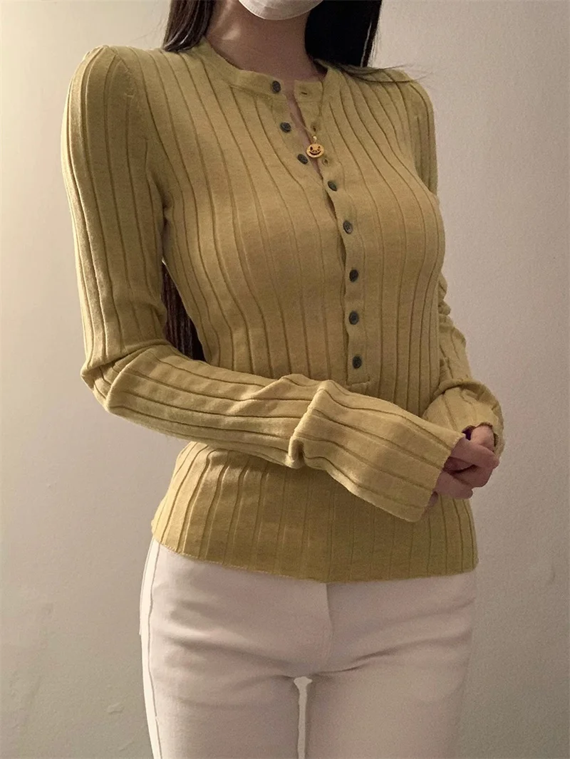 

Pullovers Womens Warm Indoor Interior Inside Enclosed Confined Limited Restricted Bounded Circumscribed Domestic Home House 2026