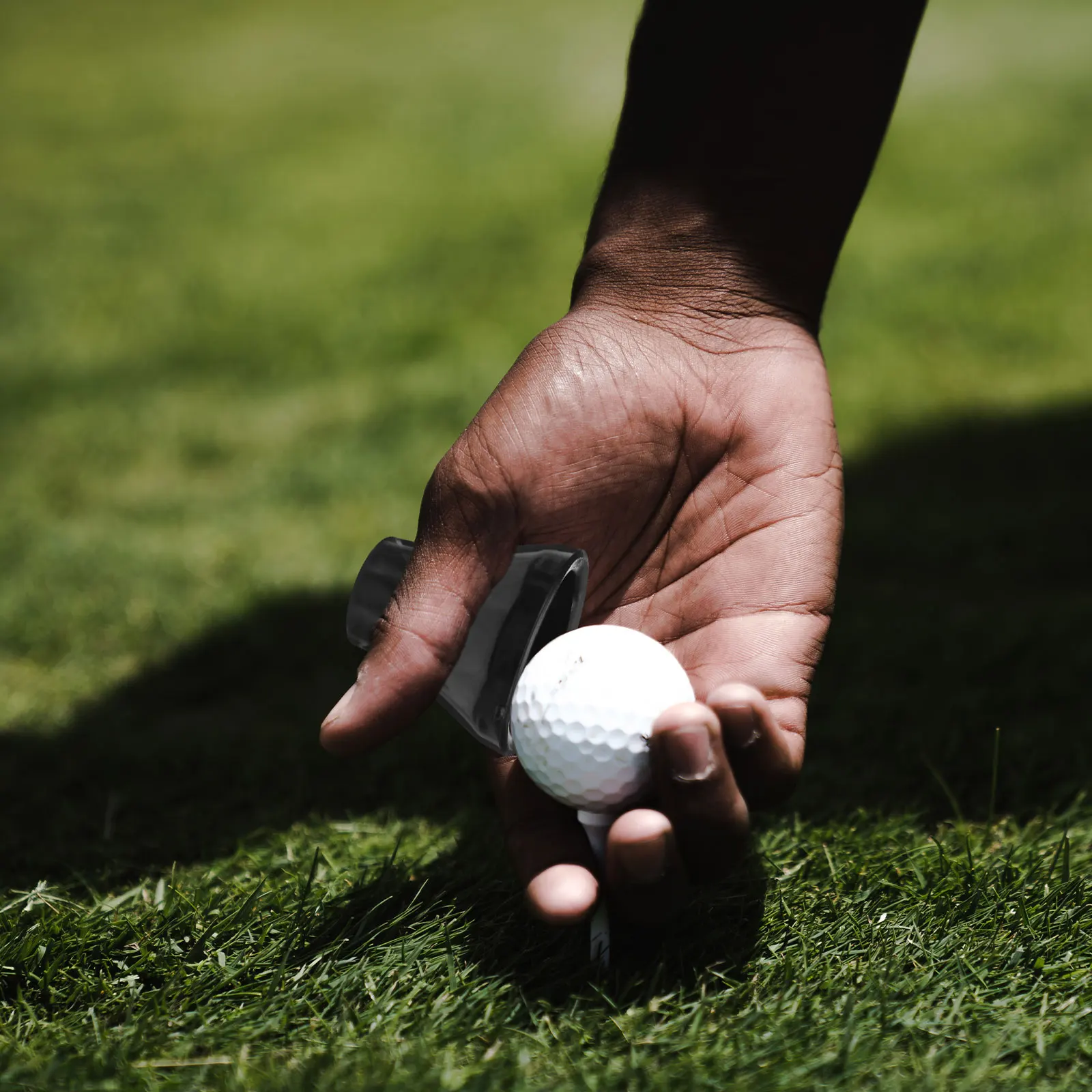 

4pcs Rubber Grip Pick-Up Durable Lightweight Golf Ball Pick Up Rubber Retriever For Putting Training Aid