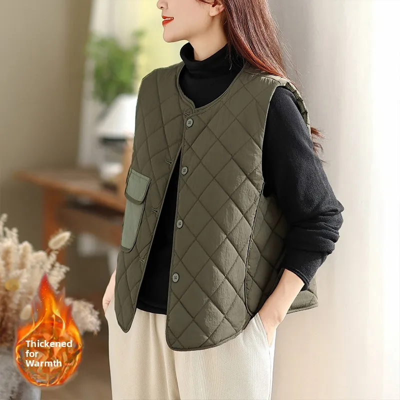 

Lightweight Large Size Quilted Cotton Vest Women's Svel Casual Jaet Thiened Polyester Fiber round Ne Single Button