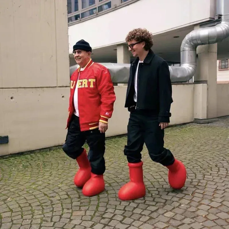 للجنسين الرجال النساء حذاء أحمر كبير للكبار الاطفال أسترو بوي الأحذية أحذية NM20