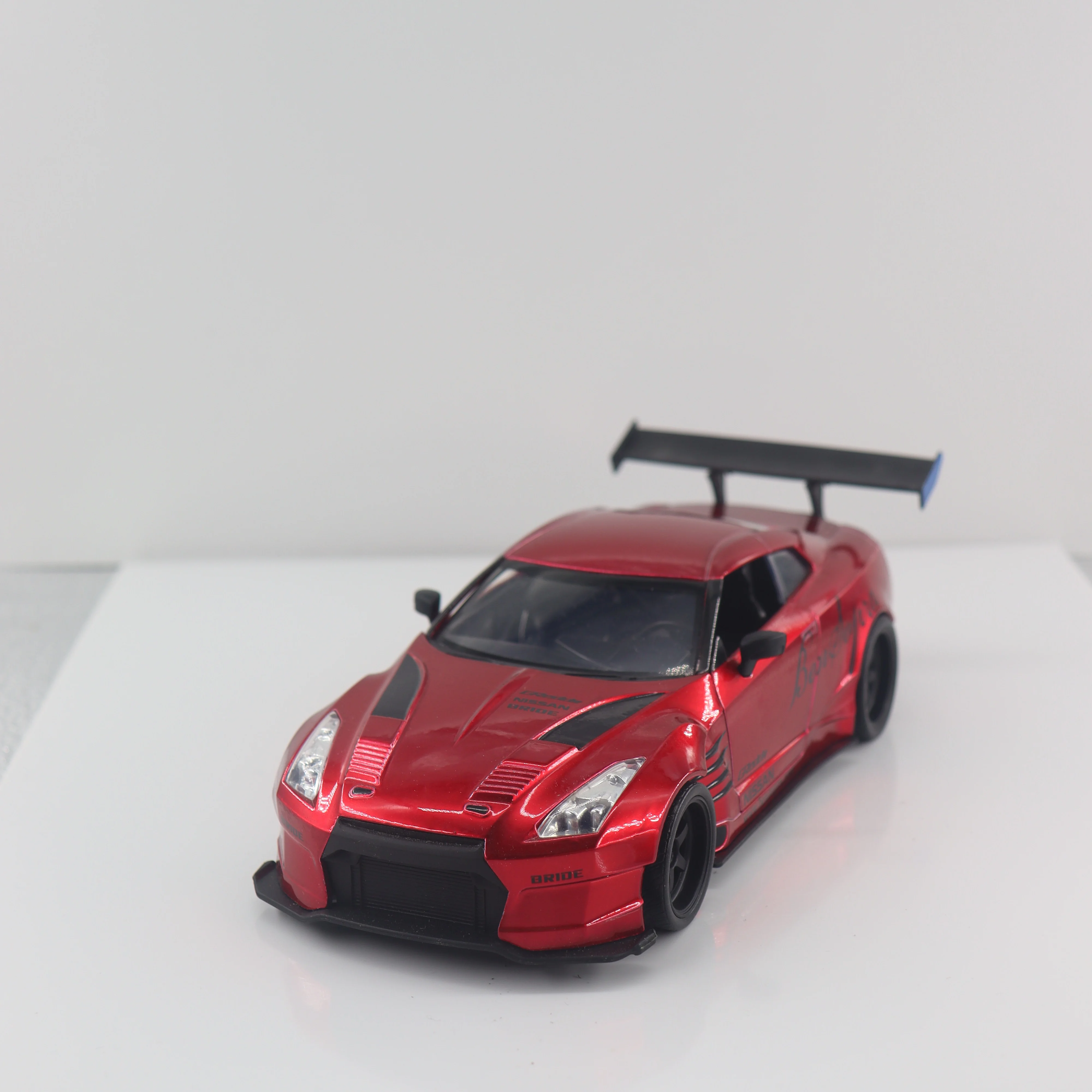 

Jada 1:24 Fast and Furious Nissan GTR R35 wide body High Simulation Diecast Car Metal Alloy Model Car Toy for Gift Collection