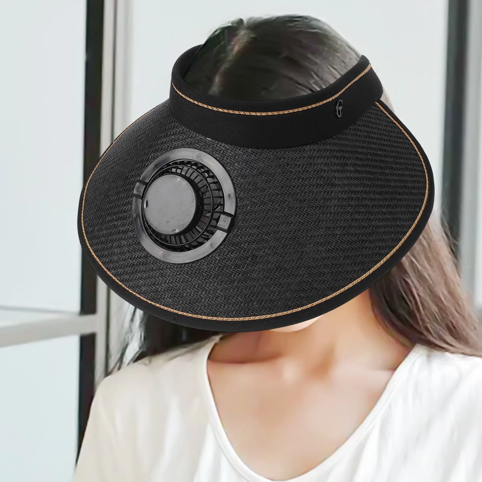 

Fan-Equipped Sun Visor Hat - 2025 Fashionable Design With USB Charging Large Brim Sunblock High Wind Speed Ideal For Outdoor Use