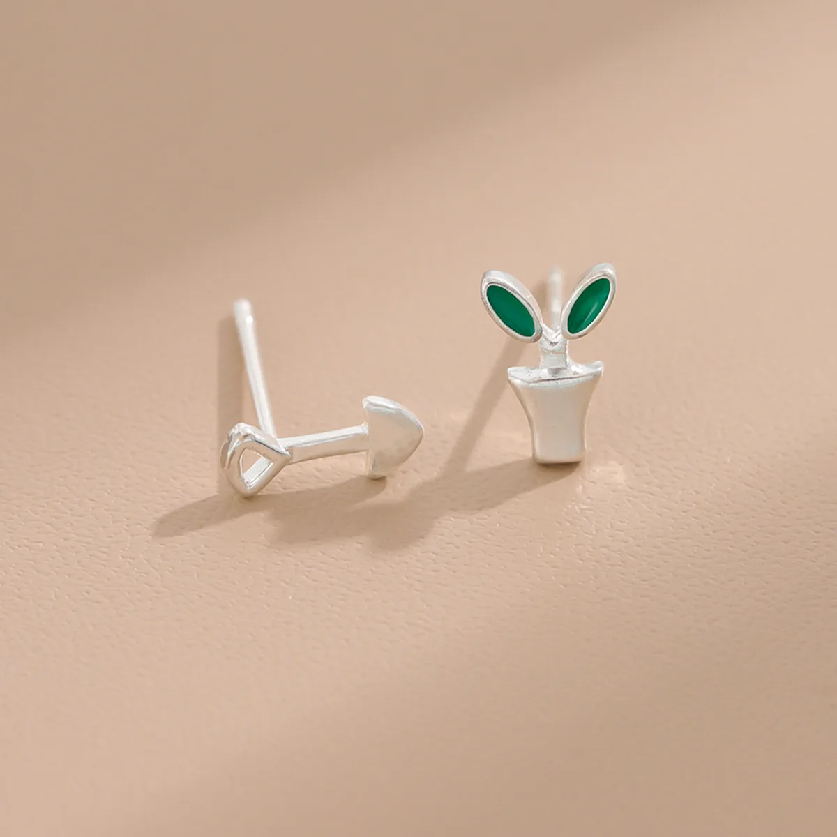 New Arrival Fashion Fresh Literary Creative 925 Sterling Silver Jewelry Flower Pot Shovel Blue Leaf Stud Earrings  E006