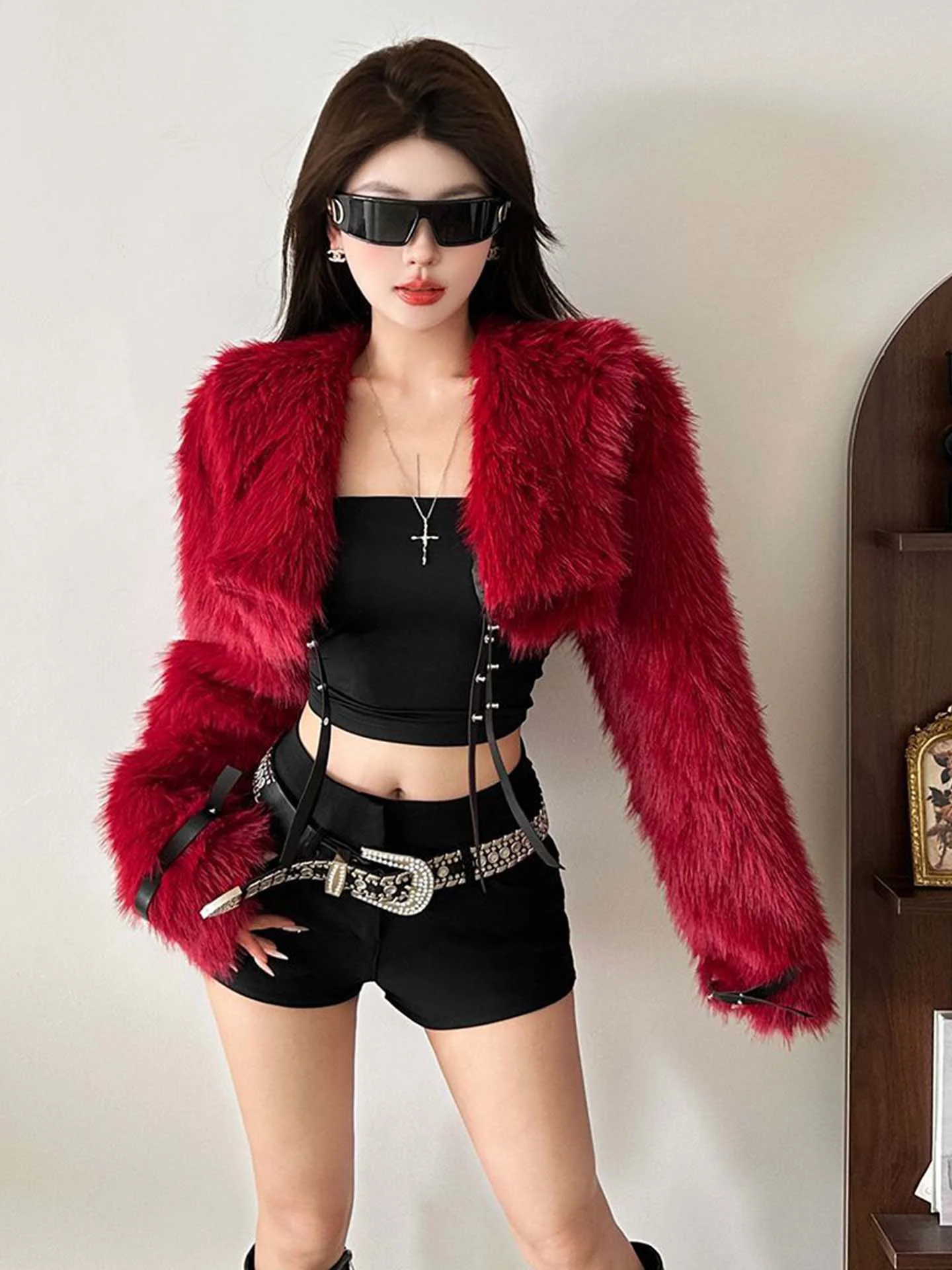 

Модная уличная короткая шуба из искусственного меха для женщин, весенняя, в современном ретро-стиле, теплая, с длинными рукавами, приталенная, с прямым подолом