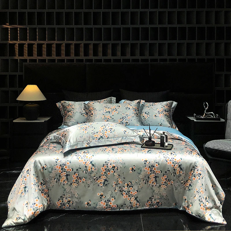 High-end Silk Bedding Set Printed Queen King Duvet Cover Soft Silky Satin Quilt Cover Set  As Holiday Gift