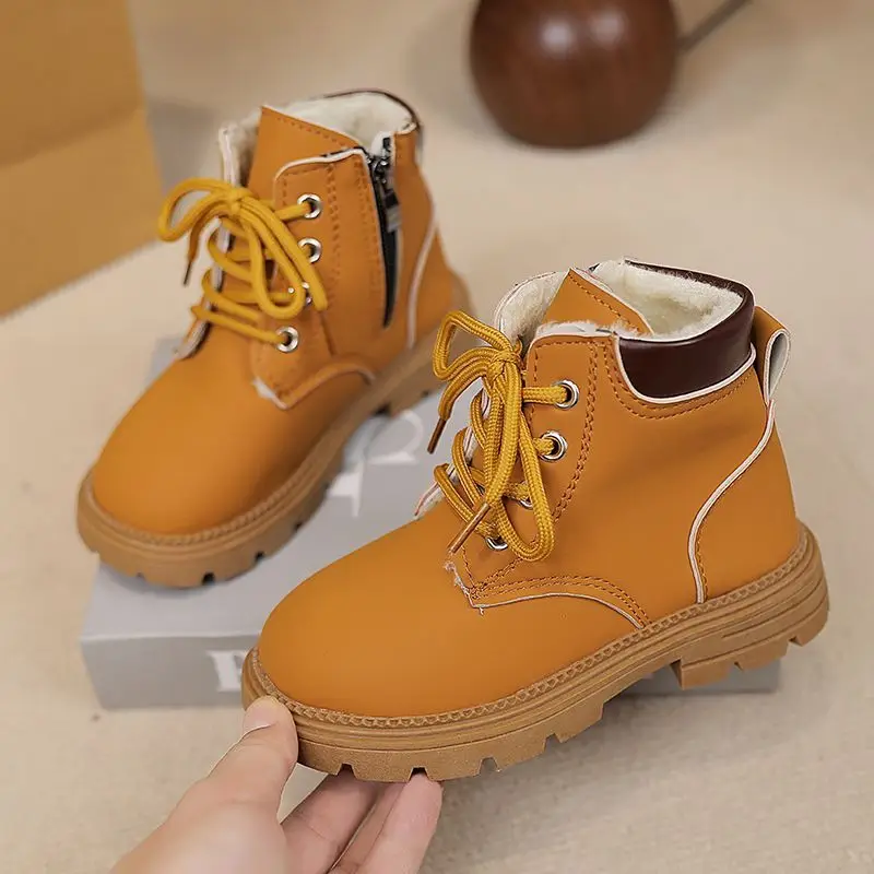 Kids Fashion Snow Boots 2026 Winter New Arrival Warm Fleece Lined Short Boots for Children Trendy Yellow Winter Shoes