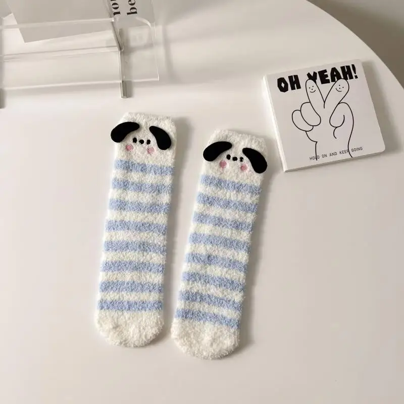 Sanrios-Chaussettes en coton anti-odeur pour femmes, Milieu d'hiver, Dessin animé Pochacco, Articles ménagers, Milieu, Sourire, Chaud, Kawaii, 5 pièces