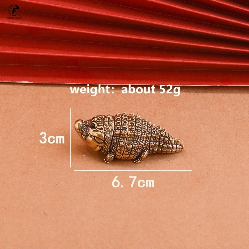 Handmade Brass Crafts Crocodile Statue Mini Cute Animal Sculpture Tea Pet Desktop Ornament Lucky Home Decor Collectibles Gift