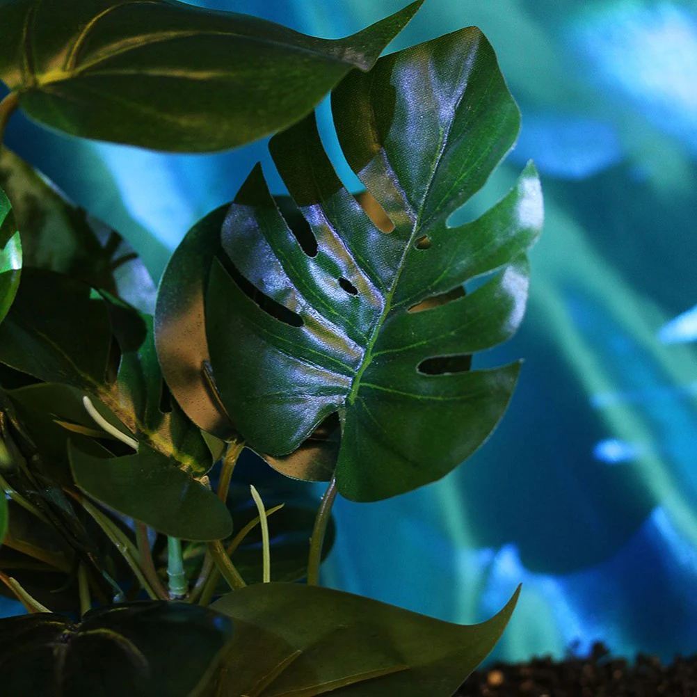 

Simulated Water Plants Artificial Fish Tank Grass Aquarium Decor Shelter Fake Realistic Decorations