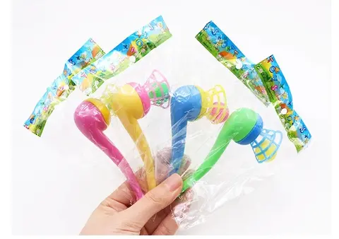 20PCS 중단 블로우 파이프 블로우 볼로드 게임 어린이 균형 훈련 플로팅 블로잉 볼 매직 댕글 가족 어린이 장난감